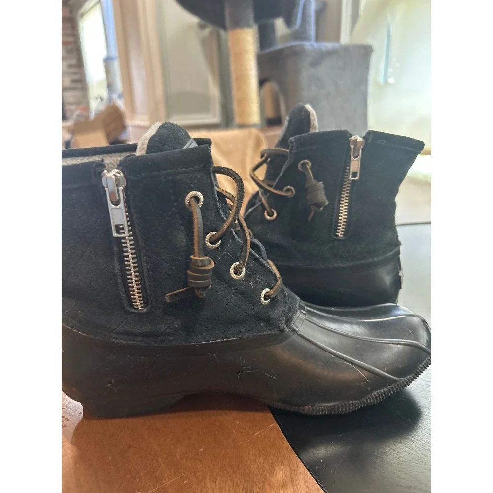 Sperry Saltwater Duck Boots Women Black Excellent Quilted Suede Ankle Boots